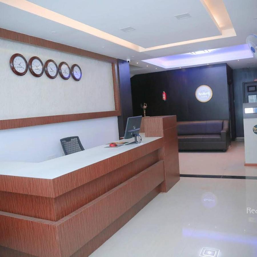 Redbell Suites Malapuram Malappuram Esterno foto